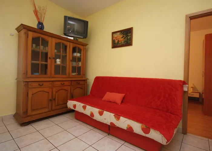 648b Apartment Orebic
