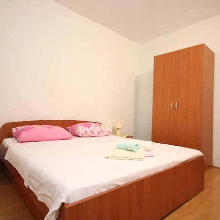 648b Apartment Orebic