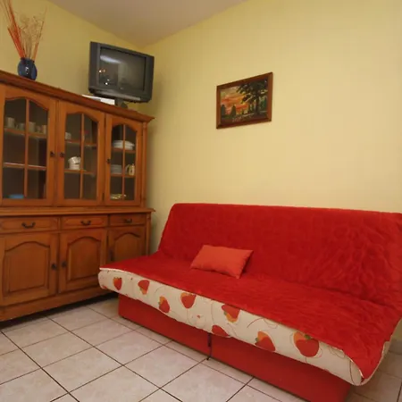 648b Apartment Orebic
